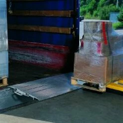 Überladebrücke - Typ HFB - 4000 Kp - Bis 1,00 M Länge